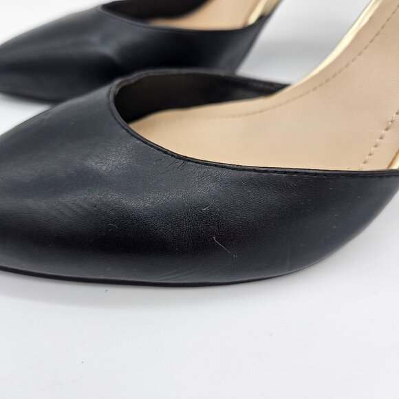 BCBG Sling Back Heel - Size: 7.5 - Picture 5 of 7